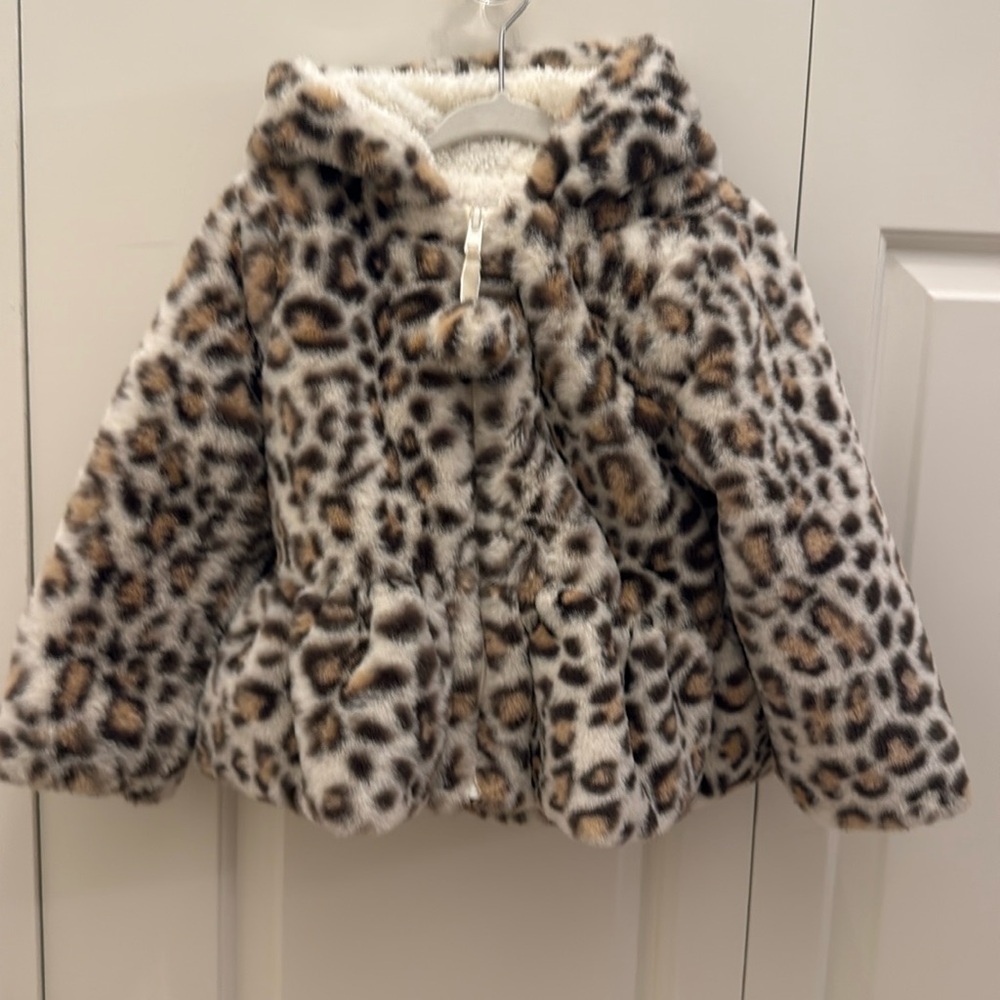 Mudpie cheetah jacket 2-3t. Like new condition.